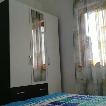 Vrsi *