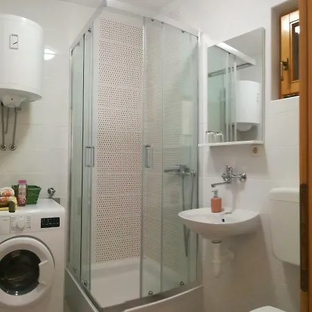 Apartment Vrsi