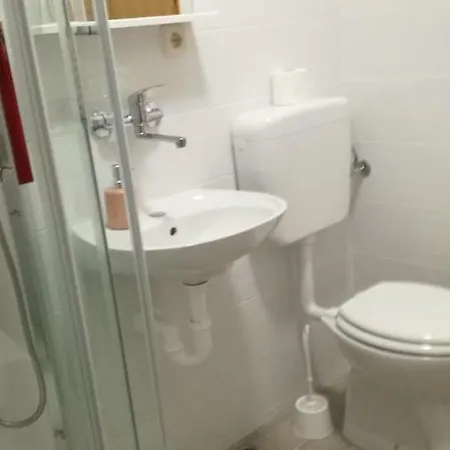 Apartment Vrsi *